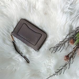 ✨SOLD✨ Marc Jacobs Smartphone Wristlet Wallet